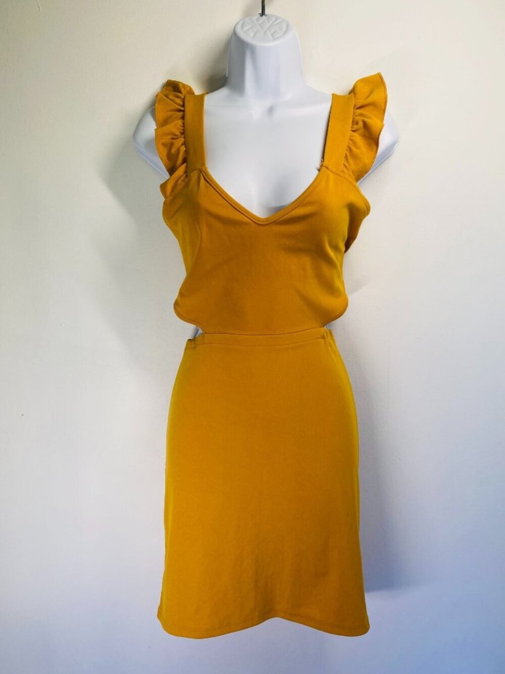 NEW Yellow Ruffle Strap Sleeveless Cutout Back Mini Dress Size Large